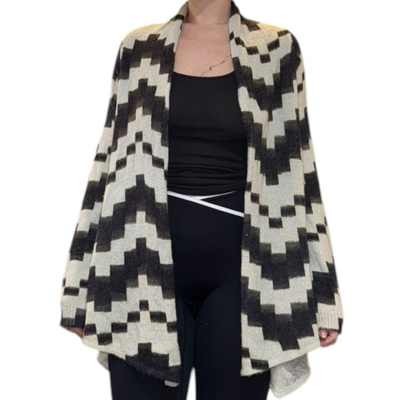 Gap Patterned Cardigan